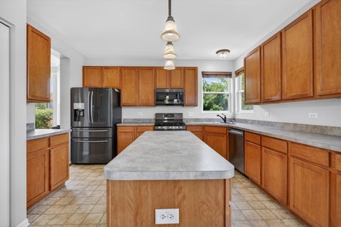 Tiny photo for 25204 Spring Street, Manhattan, IL 60442 (MLS # 12516391)
