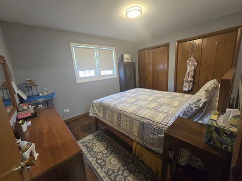 Tiny photo for 16916 Kimbark Avenue, South Holland, IL 60473 (MLS # 12569100)