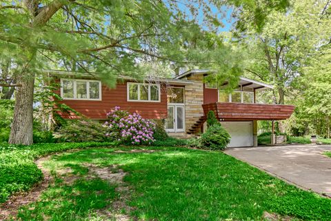 Tiny photo for 4112 Sunset Road, Matteson, IL 60443 (MLS # 12649507)