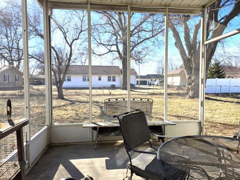 Tiny photo for 524 E Chestnut Street, Geneseo, IL 61254 (MLS # 12577362)