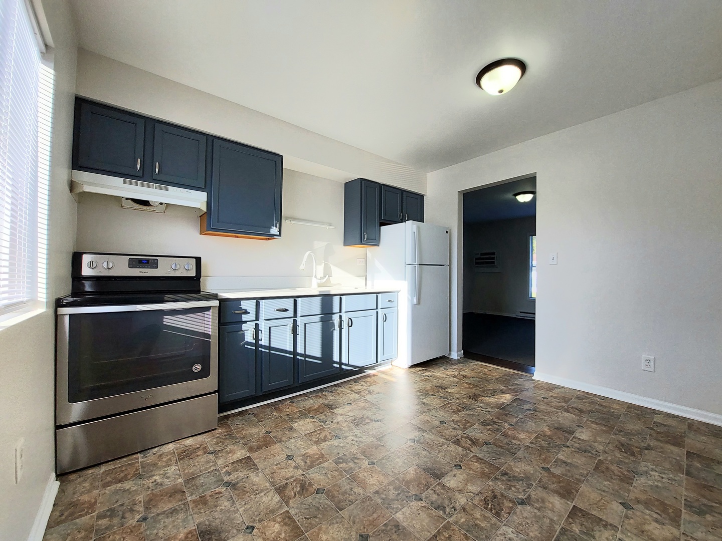 308 Wilshire Drive 4