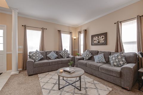 Tiny photo for 578 N Overlook Trail, Round Lake, IL 60073 (MLS # 12594288)