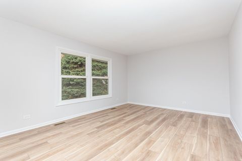 Tiny photo for 2S261 Sanchez Drive, Warrenville, IL 60555 (MLS # 12518183)