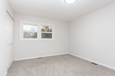 Tiny photo for 2S261 Sanchez Drive, Warrenville, IL 60555 (MLS # 12518183)