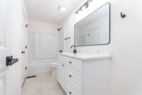 Tiny photo for 2S261 Sanchez Drive, Warrenville, IL 60555 (MLS # 12518183)