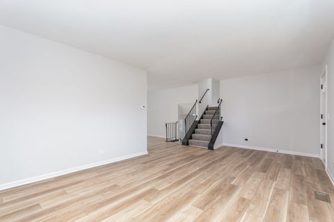 Tiny photo for 2S261 Sanchez Drive, Warrenville, IL 60555 (MLS # 12518183)