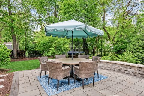 Tiny photo for 715 Oakwood Drive, Geneva, IL 60134 (MLS # 12646894)