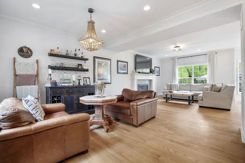 Tiny photo for 715 Oakwood Drive, Geneva, IL 60134 (MLS # 12646894)