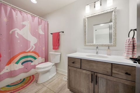 Tiny photo for 715 Oakwood Drive, Geneva, IL 60134 (MLS # 12646894)