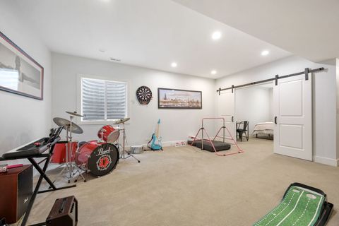 Tiny photo for 715 Oakwood Drive, Geneva, IL 60134 (MLS # 12646894)