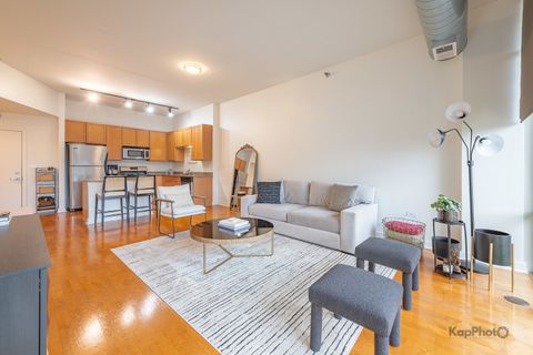 Tiny photo for 901 W Madison Street #403, Chicago, IL 60607 (MLS # 12610630)