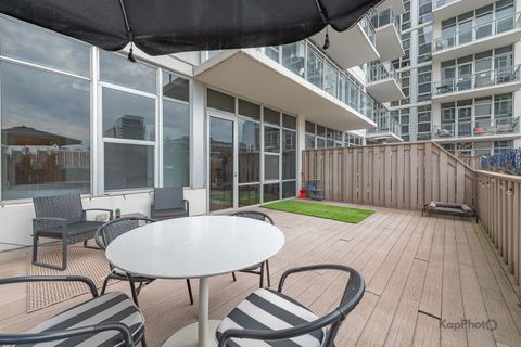 Tiny photo for 901 W Madison Street #403, Chicago, IL 60607 (MLS # 12610630)