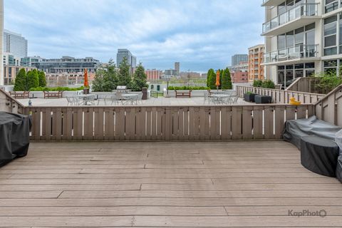 Tiny photo for 901 W Madison Street #403, Chicago, IL 60607 (MLS # 12610630)