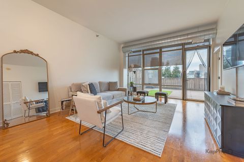 Tiny photo for 901 W Madison Street #403, Chicago, IL 60607 (MLS # 12610630)