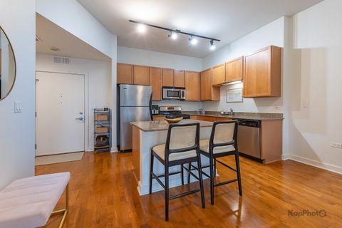Tiny photo for 901 W Madison Street #403, Chicago, IL 60607 (MLS # 12610630)