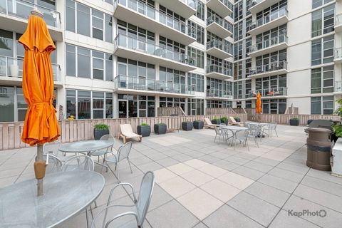 Tiny photo for 901 W Madison Street #403, Chicago, IL 60607 (MLS # 12610630)