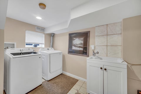Tiny photo for 3331 N Rutherford Avenue, Chicago, IL 60634 (MLS # 12746019)