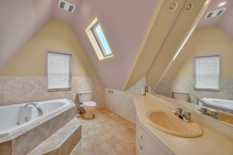 Tiny photo for 3331 N Rutherford Avenue, Chicago, IL 60634 (MLS # 12746019)