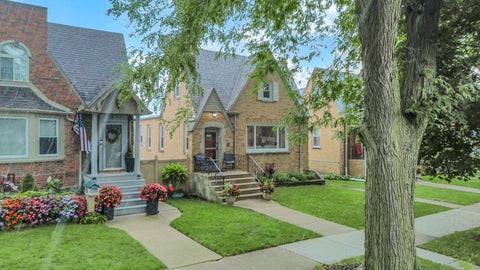 Tiny photo for 3331 N Rutherford Avenue, Chicago, IL 60634 (MLS # 12746019)