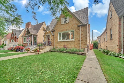 Tiny photo for 3331 N Rutherford Avenue, Chicago, IL 60634 (MLS # 12746019)