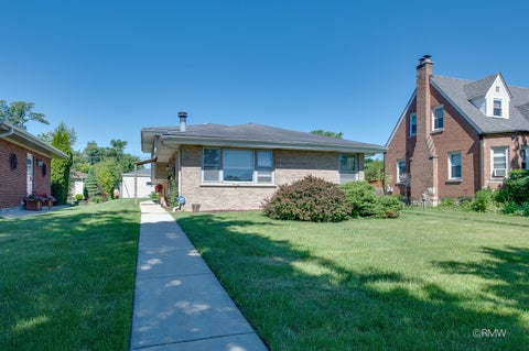 Tiny photo for 310 S Mason Street, Bensenville, IL 60106 (MLS # 12679557)
