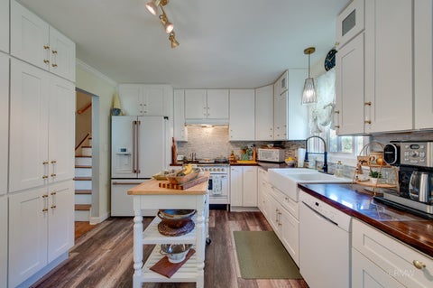 Tiny photo for 310 S Mason Street, Bensenville, IL 60106 (MLS # 12679557)
