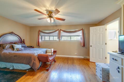 Tiny photo for 310 S Mason Street, Bensenville, IL 60106 (MLS # 12679557)
