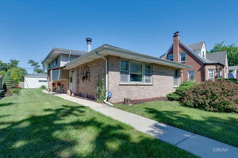 Photo of 310 S Mason Street, Bensenville, IL 60106 (MLS # 12679557)