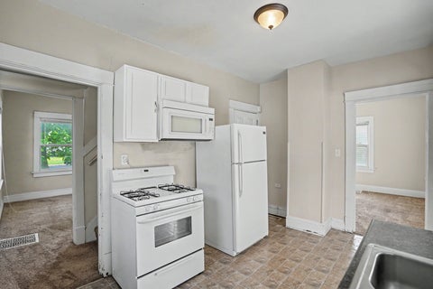 Tiny photo for 236 15TH Avenue, East Moline, IL 61244 (MLS # 12654904)