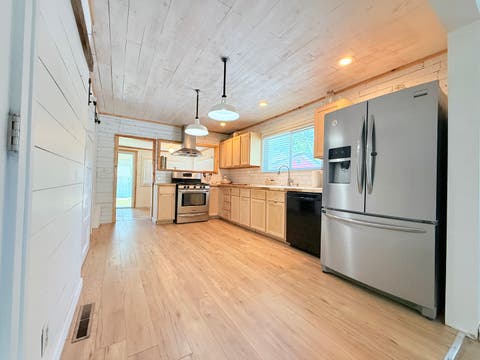 Tiny photo for 90 Pickering Road, Harrisburg, IL 62946 (MLS # 12650368)