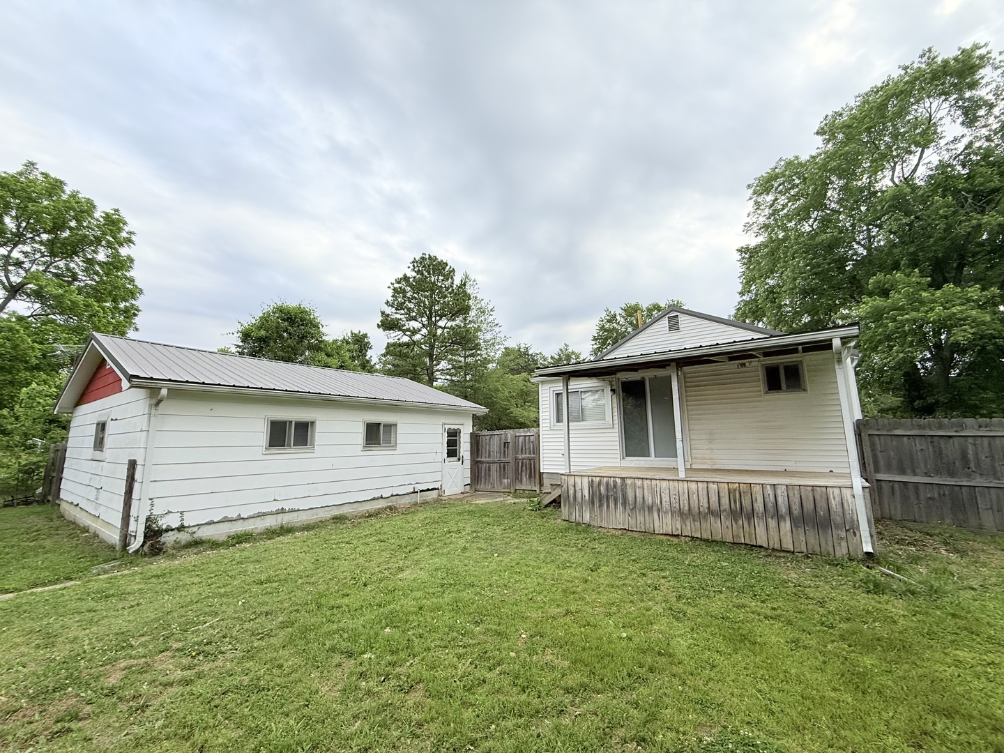 90 Pickering Road
