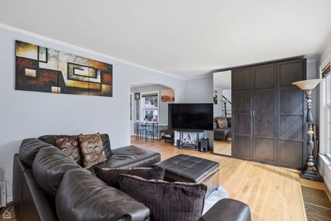 Tiny photo for 4834 N Mulligan Avenue, Chicago, IL 60630 (MLS # 12640969)