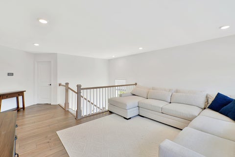 Tiny photo for 10 Crystal Downs Drive, Hawthorn Woods, IL 60047 (MLS # 12698917)