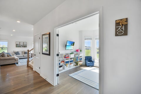 Tiny photo for 10 Crystal Downs Drive, Hawthorn Woods, IL 60047 (MLS # 12698917)