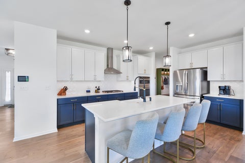 Tiny photo for 10 Crystal Downs Drive, Hawthorn Woods, IL 60047 (MLS # 12698917)