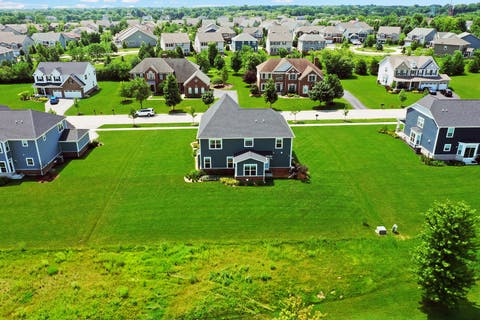 Tiny photo for 10 Crystal Downs Drive, Hawthorn Woods, IL 60047 (MLS # 12698917)