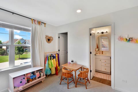 Tiny photo for 10 Crystal Downs Drive, Hawthorn Woods, IL 60047 (MLS # 12698917)