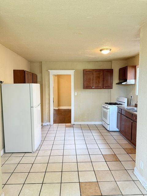 Tiny photo for 7047 S EBERHART Avenue, Chicago, IL 60637 (MLS # 12454580)