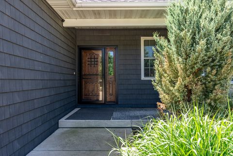 Tiny photo for 18200 247th Avenue, Bettendorf, IA 52722 (MLS # 12550474)