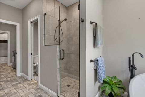 Tiny photo for 18200 247th Avenue, Bettendorf, IA 52722 (MLS # 12550474)