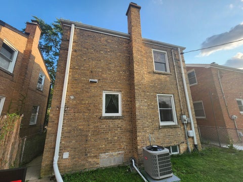 Tiny photo for 3812 W Hull Street, Skokie, IL 60076 (MLS # 12730688)