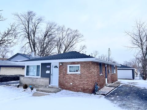 Tiny photo for 16607 Winchester Avenue, Markham, IL 60428 (MLS # 12537872)
