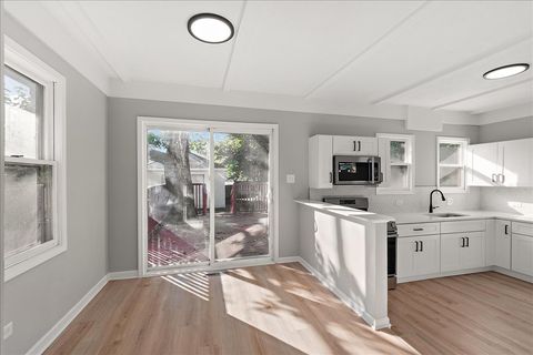 Tiny photo for 16930 Winchester Avenue, Hazel Crest, IL 60429 (MLS # 12547554)