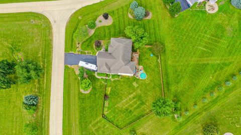 Tiny photo for 11809 Strawberry Lane, Huntley, IL 60142 (MLS # 12402601)