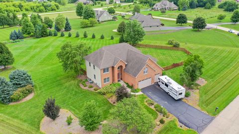 Tiny photo for 11809 Strawberry Lane, Huntley, IL 60142 (MLS # 12402601)