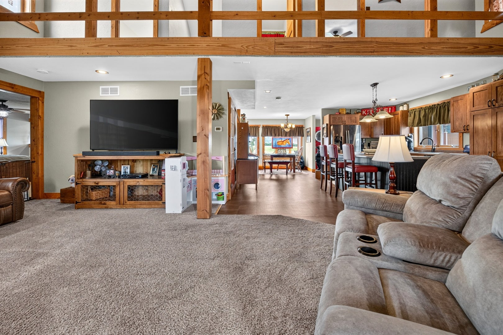13301 Tango Road