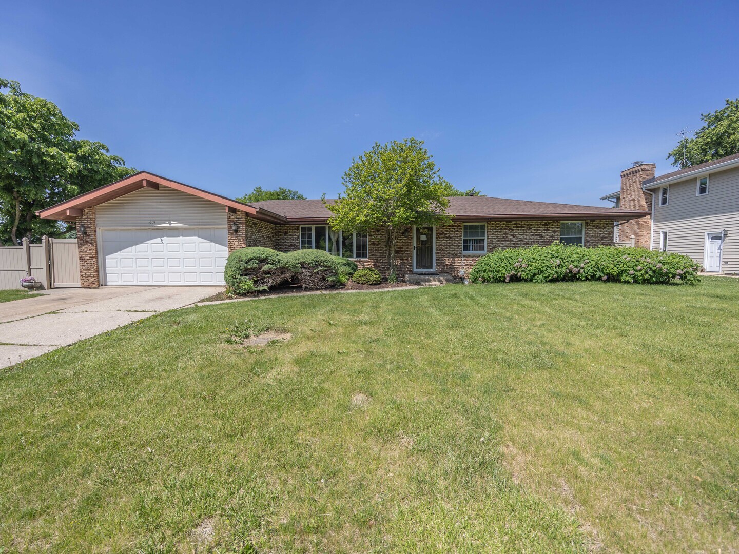 601 FAIRLANE Drive