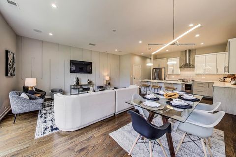 Tiny photo for 2040 N Kedzie Avenue #2N, Chicago, IL 60647 (MLS # 12467625)