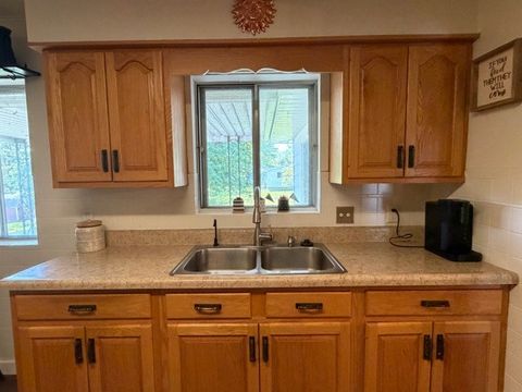 Tiny photo for 433 Stinson Drive, Mt Vernon, IL 62864 (MLS # 12627376)