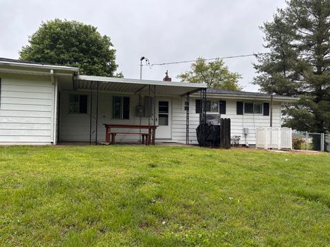 Tiny photo for 433 Stinson Drive, Mt Vernon, IL 62864 (MLS # 12627376)